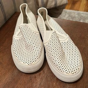Joe Fresh perforated leather slip ons